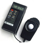 臺灣泰仕TES-1330A，照度計，數字照度計TES1330A